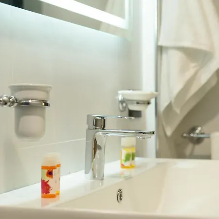 Olivium 3* Влёра