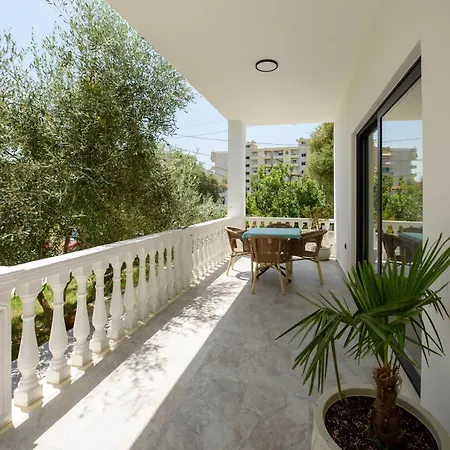 Aparthotel Olivium Vlorë